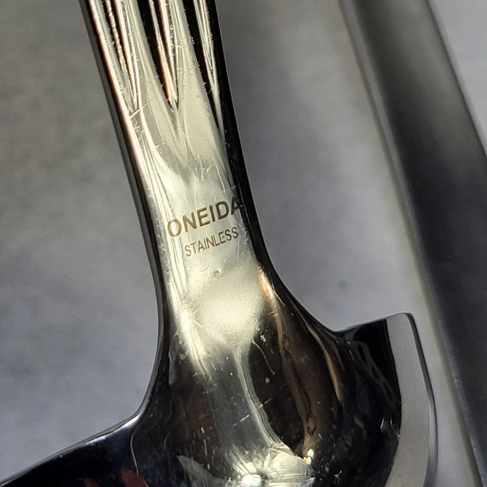 Oneida Stainless Steel Kitchen Utensil Set Slotted Spatula Turner & Small Ladle
